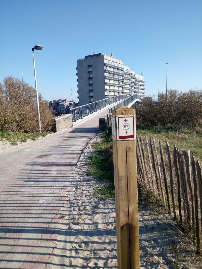 Apartamento Duinenzicht Bredene Exterior foto
